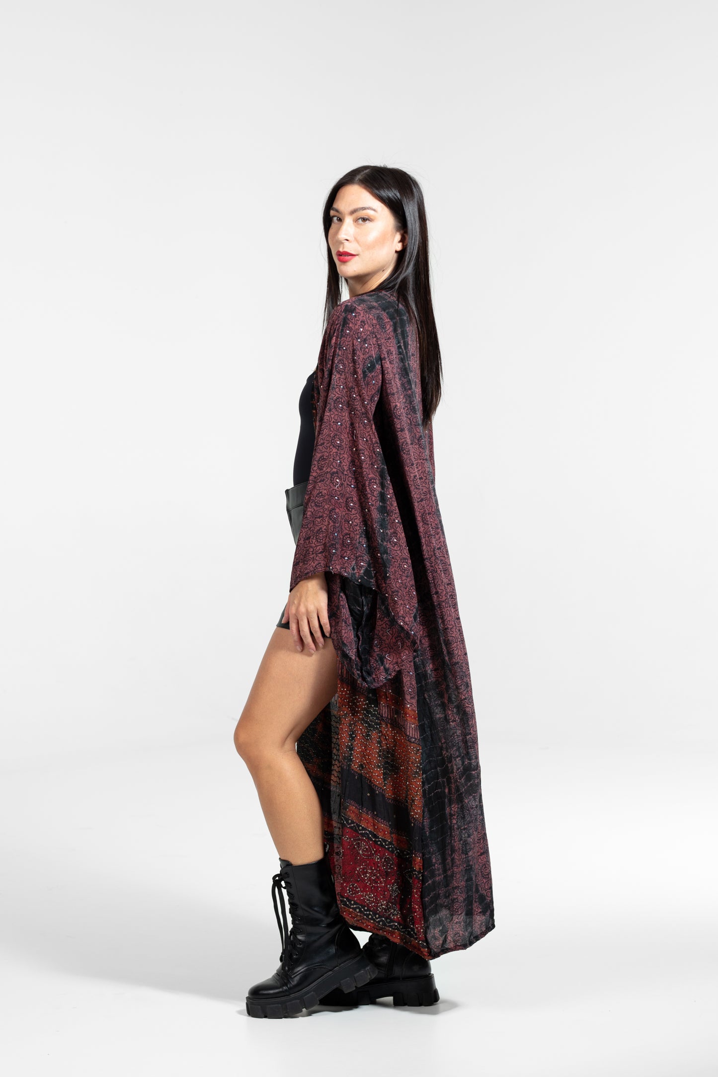 Gaia Kimono gemustert mit asymmetrischen Pailletten bordeaux-schwarz