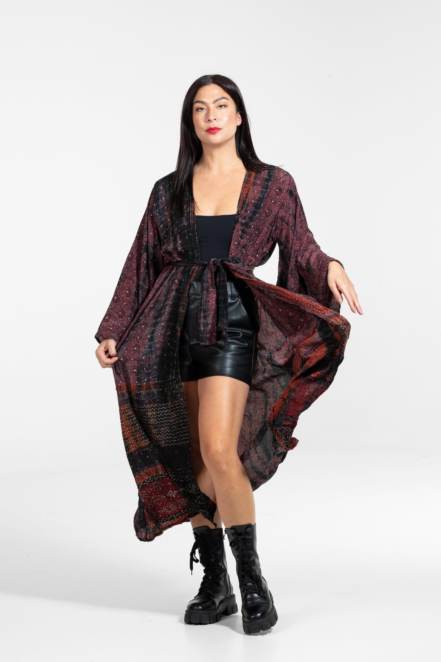 Gaia Kimono gemustert mit asymmetrischen Pailletten bordeaux-schwarz